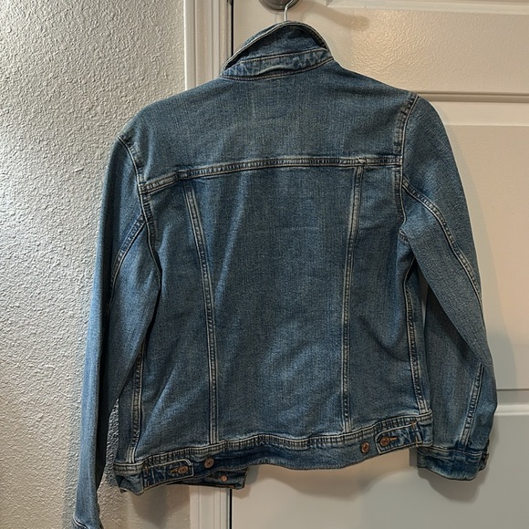 Old navy denim jacket size medium - Picture 4 of 4